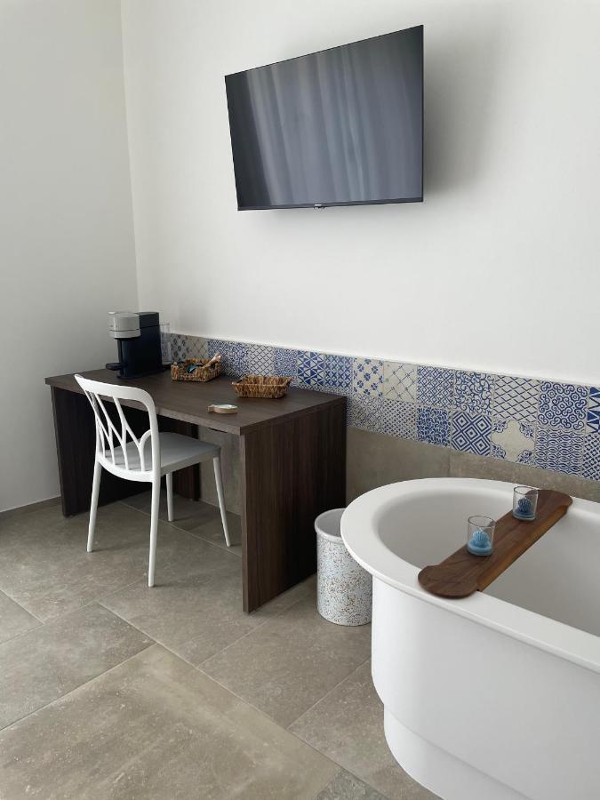 Elementi Luxury House